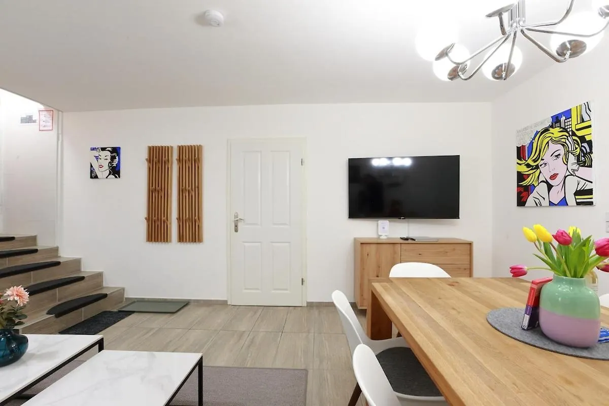 S37 Room22 Apartment Bergmannkiez Berlin