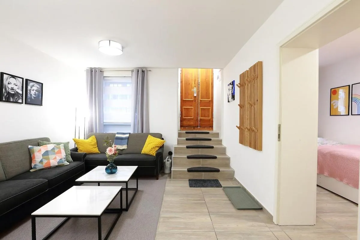 S37 Room22 Apartment Bergmannkiez Berlin